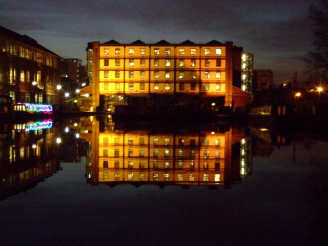 04-Victoria_Quays